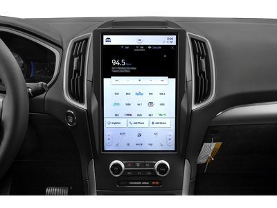 2022 Ford Edge Base