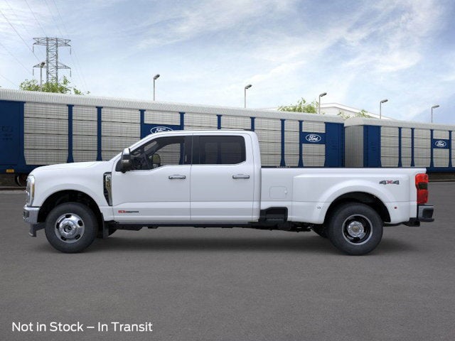 2026 Ford Super Duty F-350 DRW F-350® King Ranch®