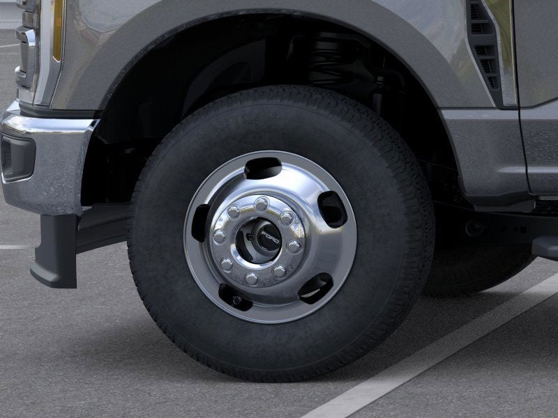 2026 Ford Super Duty F-350 DRW F-350® LARIAT®