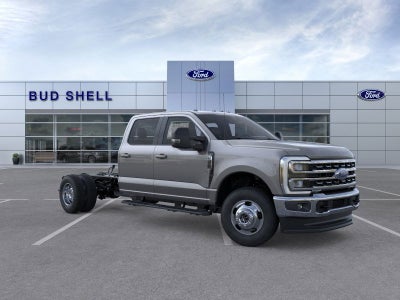 2026 Ford Super Duty F-350 DRW F-350® LARIAT®