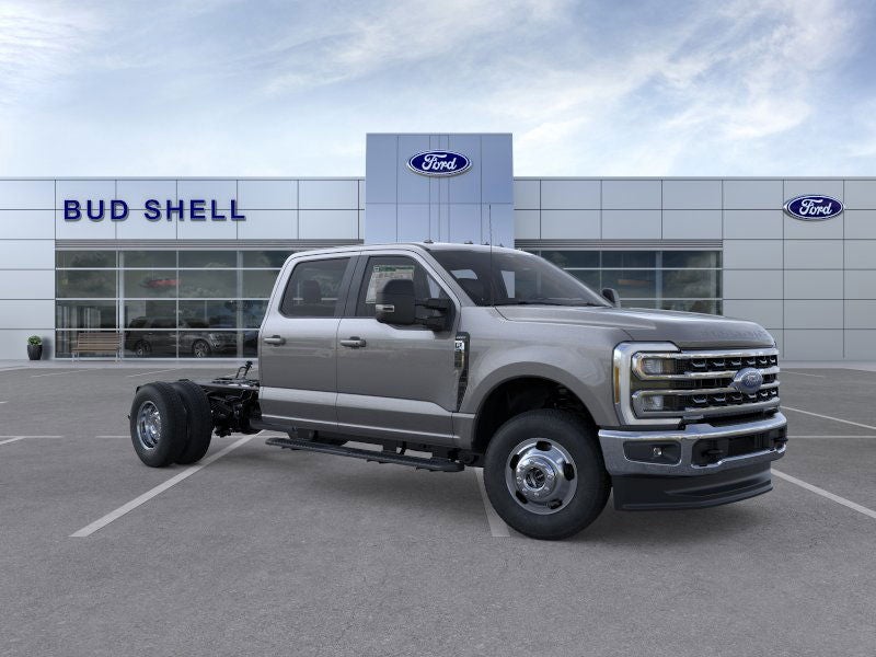 2026 Ford Super Duty F-350 DRW F-350® LARIAT®