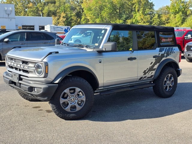 2022 Ford Bronco Base