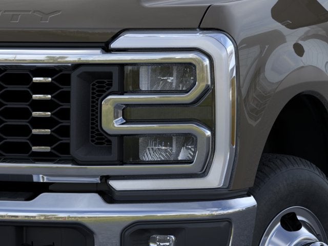2026 Ford Super Duty F-350 DRW F-350® Lariat®