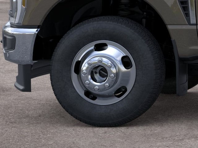 2026 Ford Super Duty F-350 DRW F-350® Lariat®