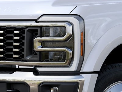 2027 Ford Super Duty F-450 DRW F-450® Lariat®