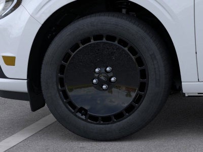 2025 Ford Maverick Lobo Standard